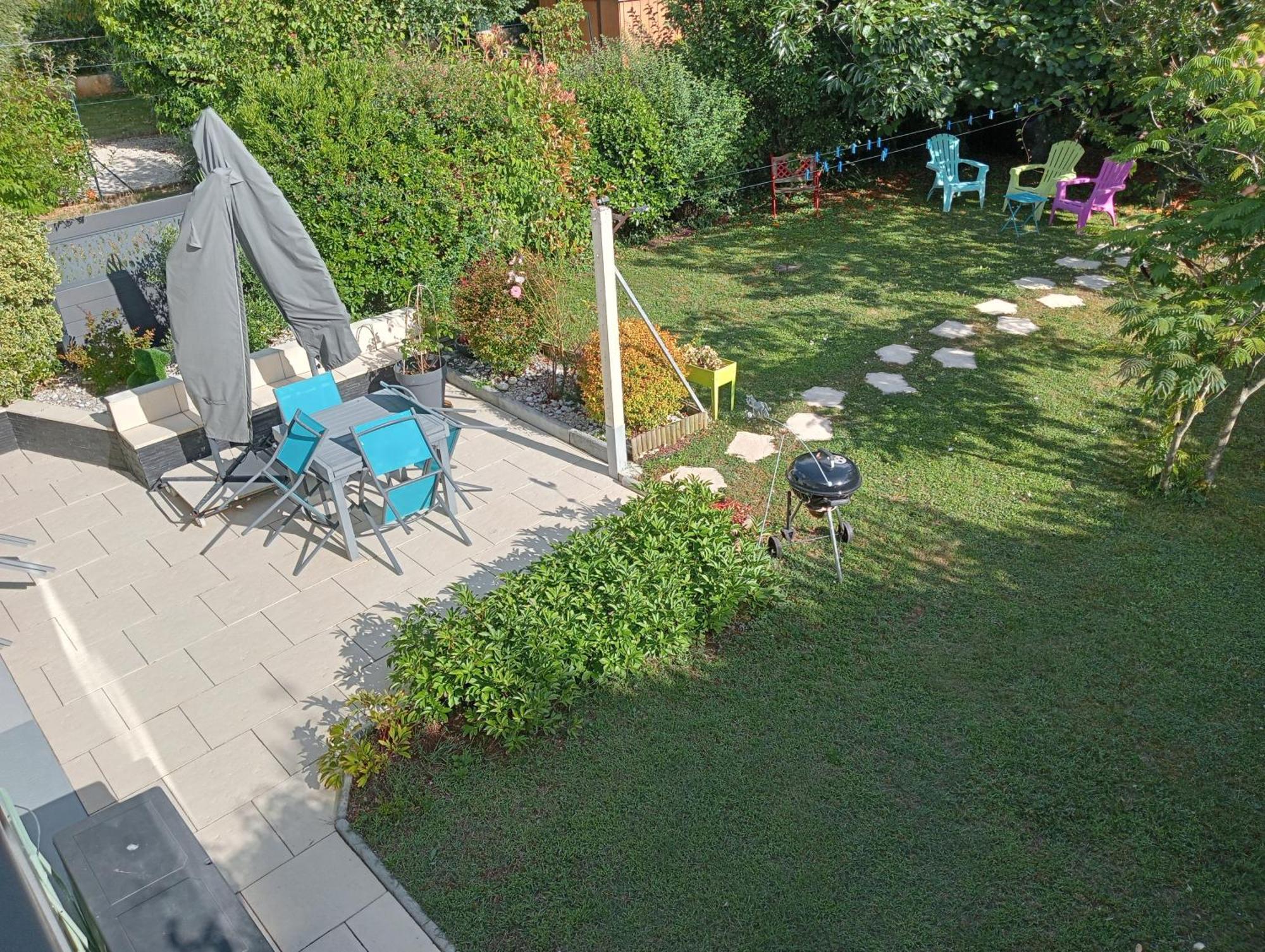 Апартаменти Chez Papinette, Proche Gare Et Centre, Pdj Compris Ніор Екстер'єр фото
